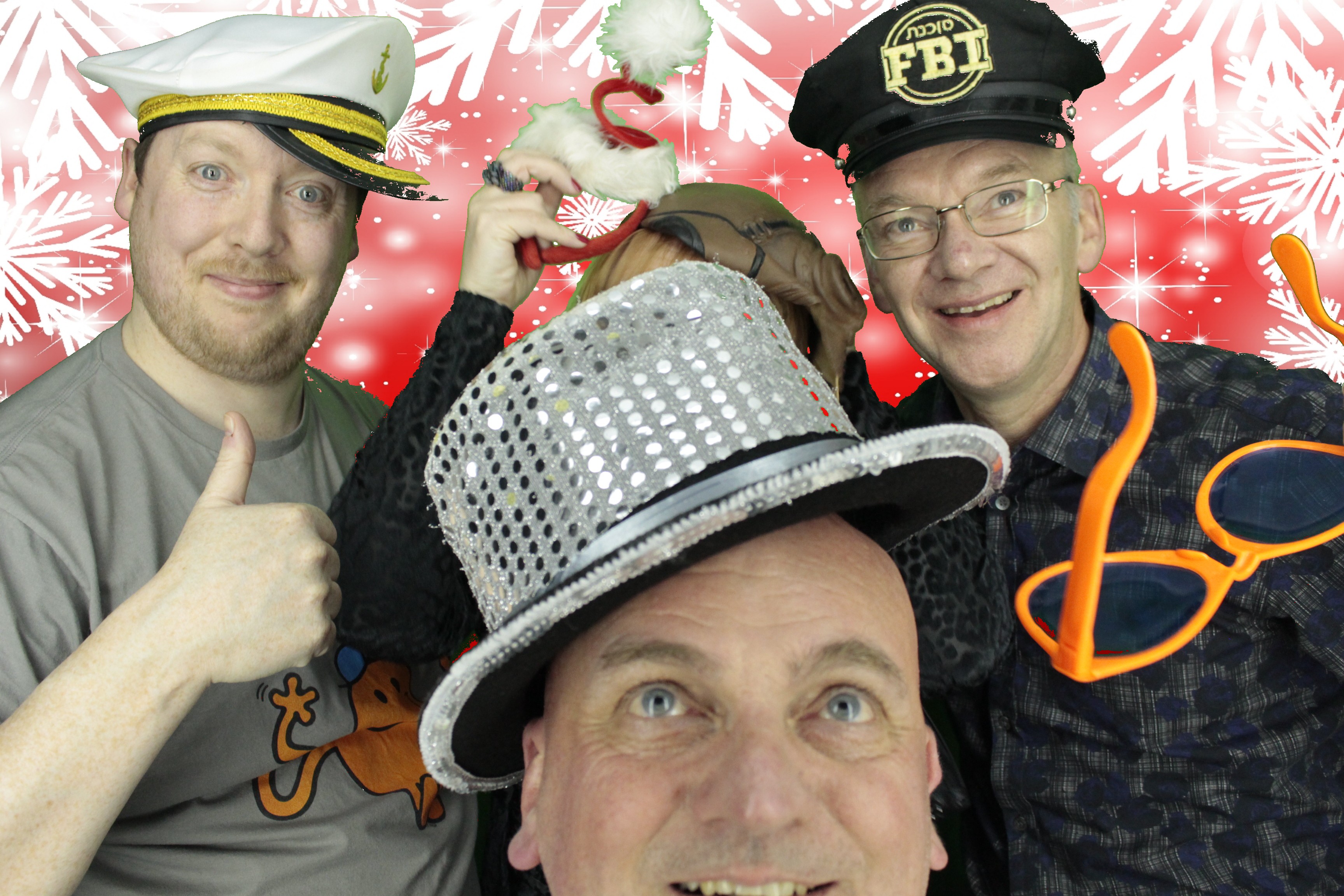 Ocean Network Express Christmas Party 2019 | View more photos from the event at gallery.myphotoboothexperience.co.uk/u/MyPhotoBoothExperienceLtd/Ocean-Network-Express-Christmas-Party-2019